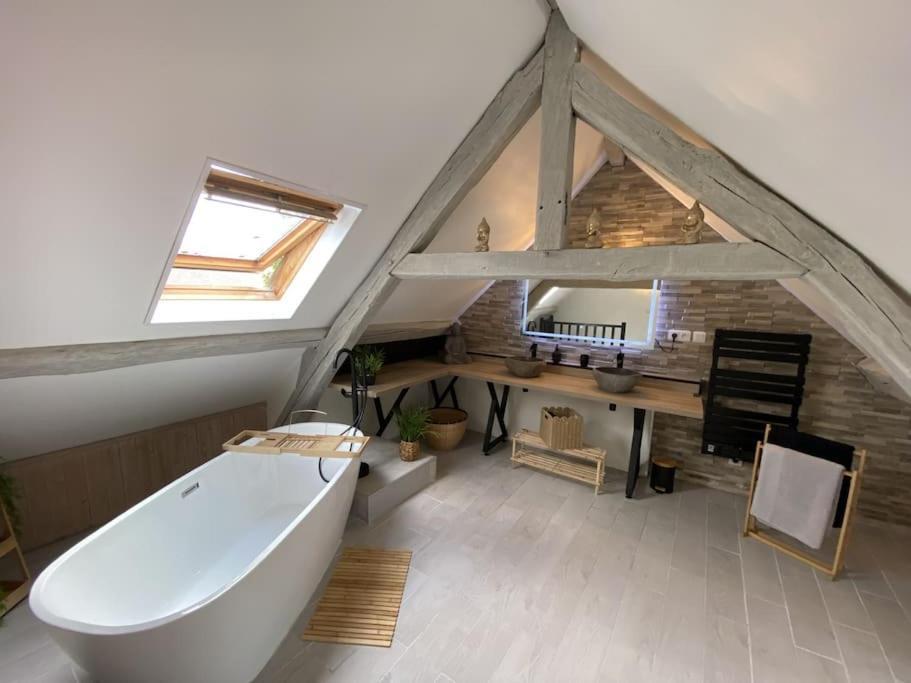 Detente Et Spa Pour Se Ressourcer Bullion Esterno foto